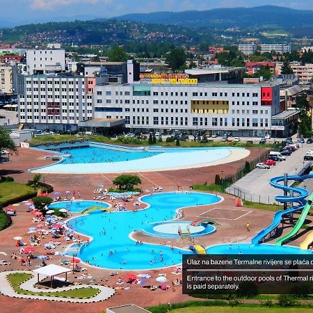 Hollywood Hotel Ilidža Bagian luar foto